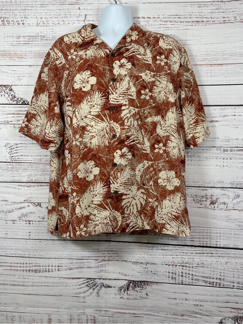 It’s 5 O’Clock Somewhere Margaritaville Silk Floral Short Sleeve Shirt